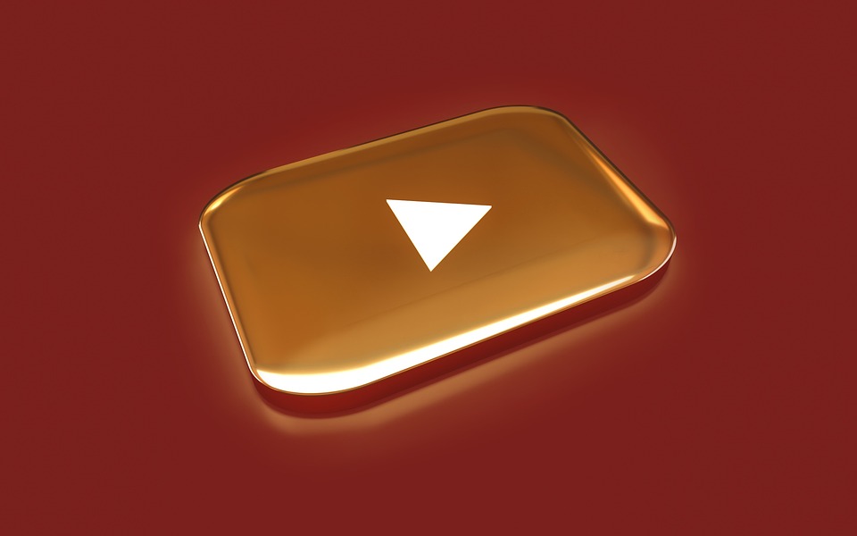 social media entertainment